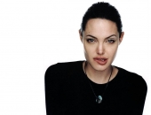 Angelina Jolie - Picture 204 - 1024x768
