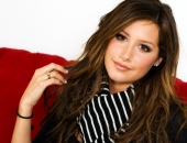 Ashley Tisdale - Picture 84 - 1920x1200