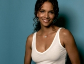 Halle Berry - Picture 66 - 1024x768