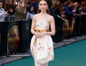 Lily Collins - Picture 39 - 2194x2803